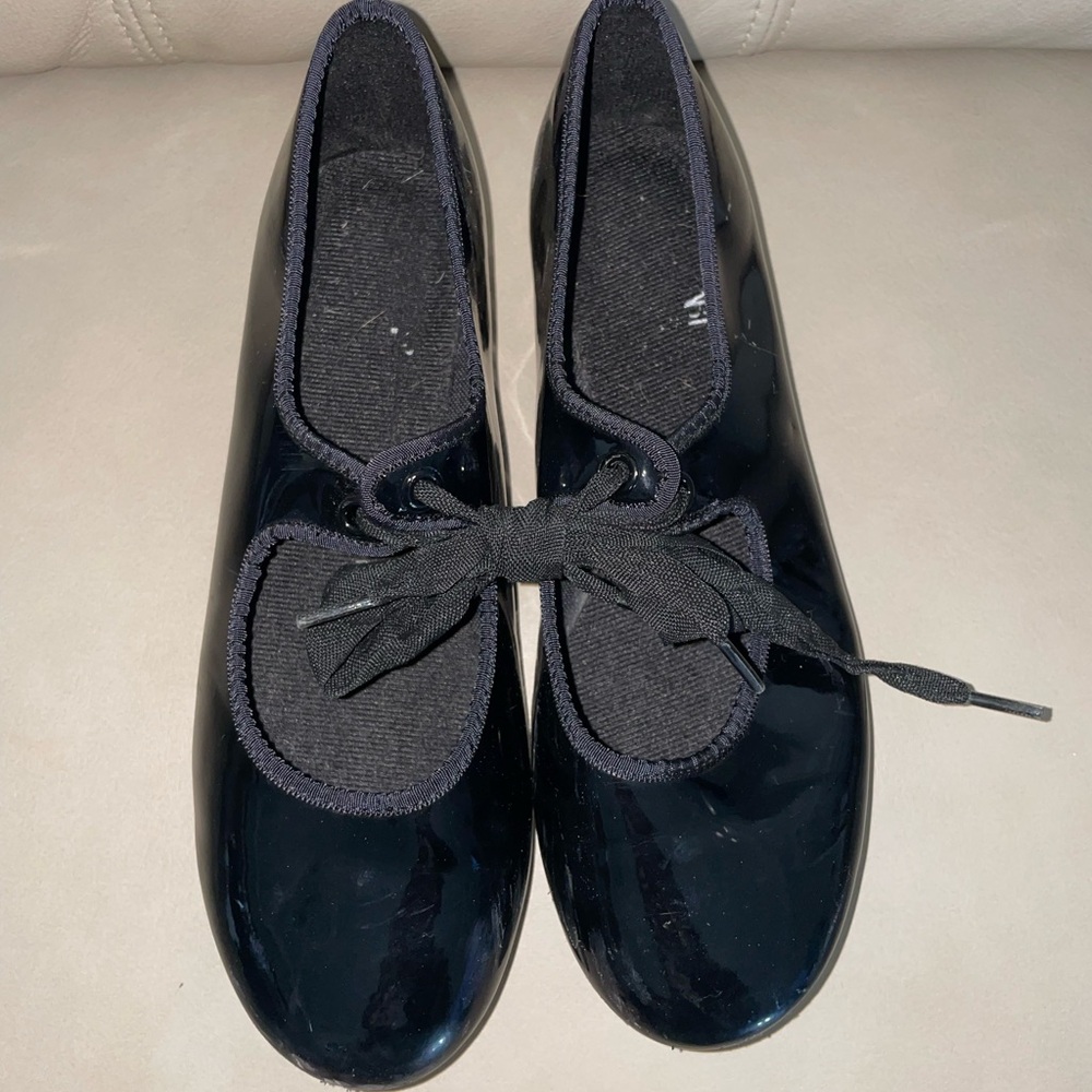 American Ballet Theatre (ABT) Black Patent Tap Dance Shoes - Girls Size 2